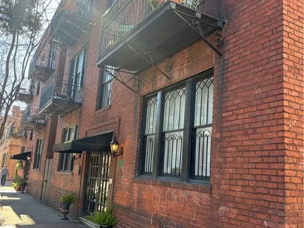 111 Lincoln Street, Savannah, GA 31401