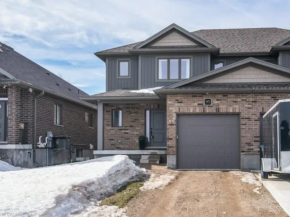 95 Pugh St, Milverton, ON N0K 1M0