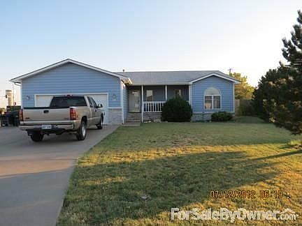 Front
						:
						Sprinkler system in front yard.