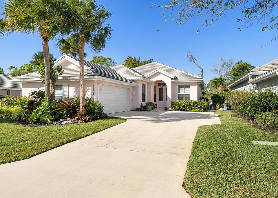 1st image of 7504 SE Bay Cedar Circle