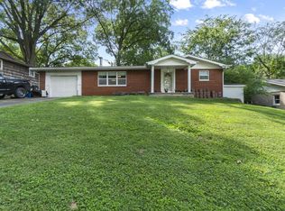 1029 Caufield Dr, Cape Girardeau, MO 63701