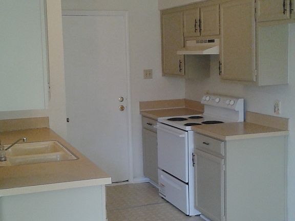 2nd image of 6409 Walnut Springs Dr