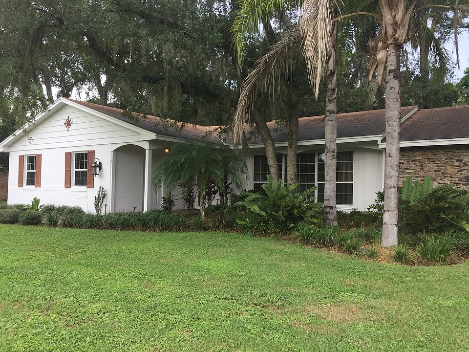 1st image of 1205 W Crooked Lake Pl