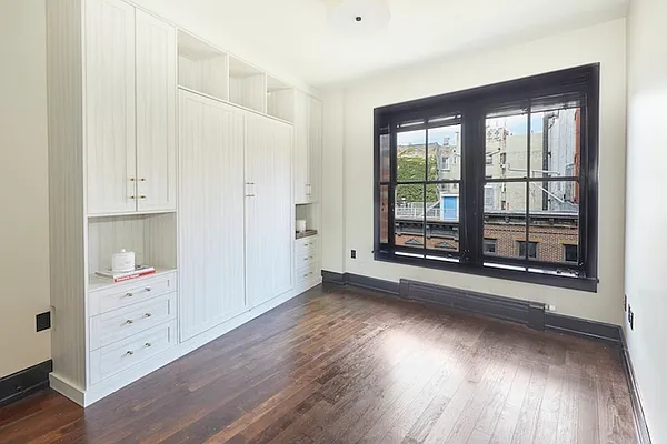 Rented by Brown Harris Stevens | media 20