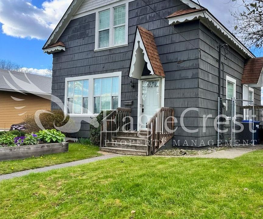 1st image of 613 Locust St