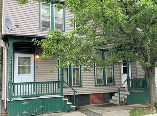 7 S Spruce St, Lititz, PA 17543