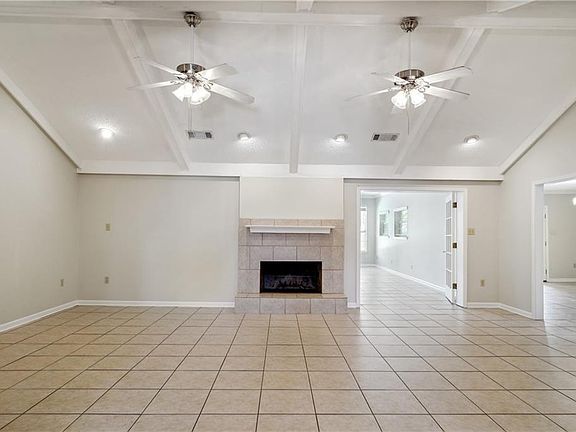 5th image of 73 Woodlake Blvd