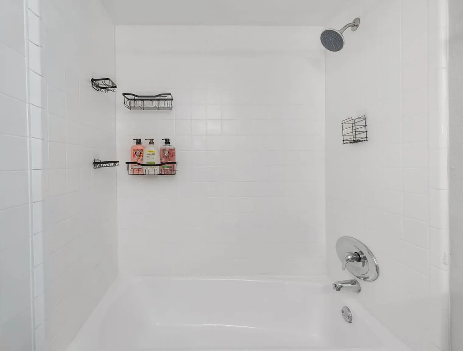1 bed, 1.0 bath, $3,798 — Photo 4