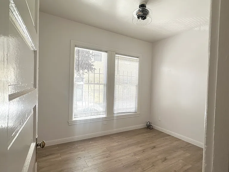 108 Clinton Park — Photo 7