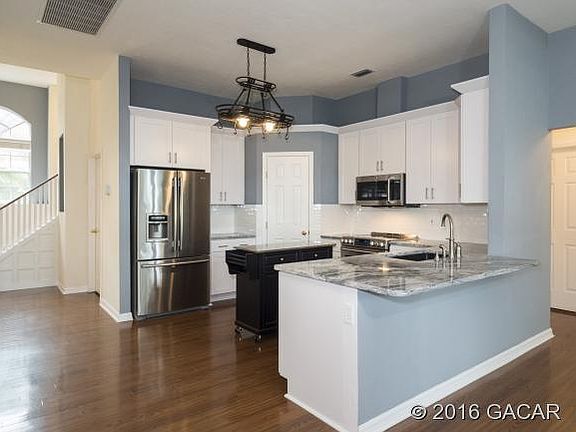 5th image of 11220 NW 36th Ave