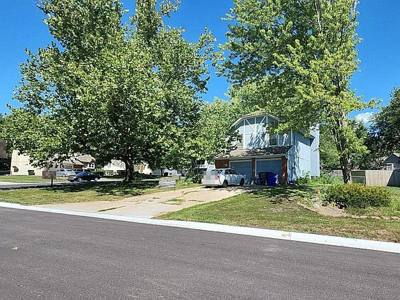 2nd image of 16109 W 141st Cir