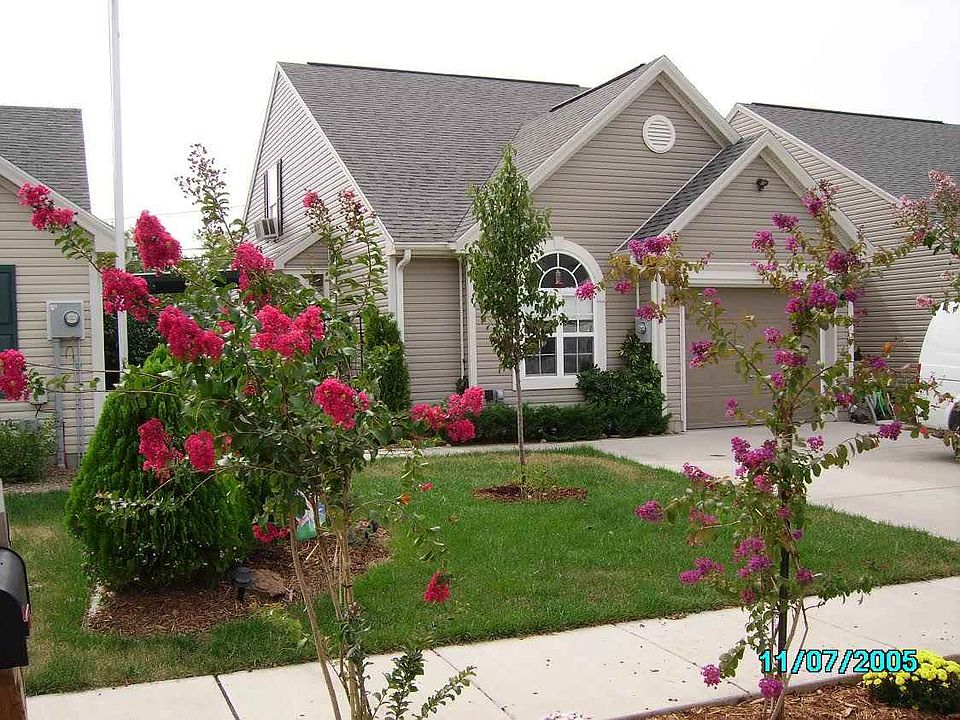 1st image of 4249 Shadwell Dr