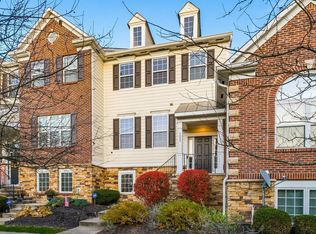 1027 Santana St, Columbus, OH 43235