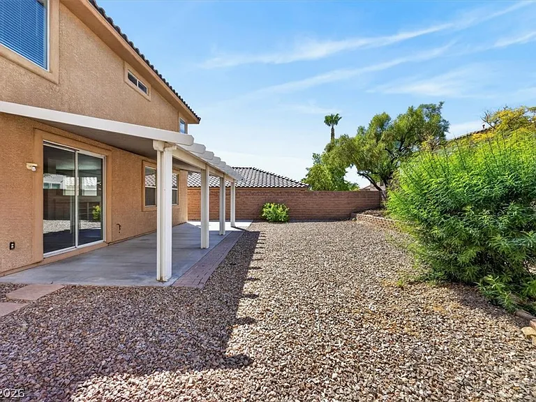 3799 Honey Ridge Ct — Photo 40
