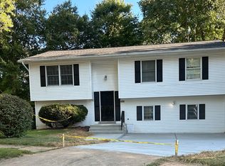 10809 Oak Wilds Ct, Burke, VA 22015