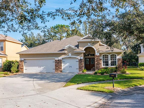 5th image of 15206 Shearcrest Dr