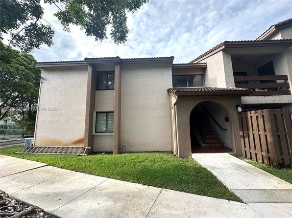 8999 SW 123rd Ct
