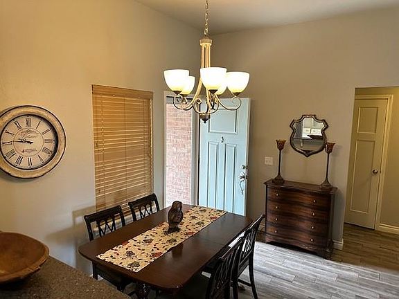 4th image of 2618 Trailwood Dr