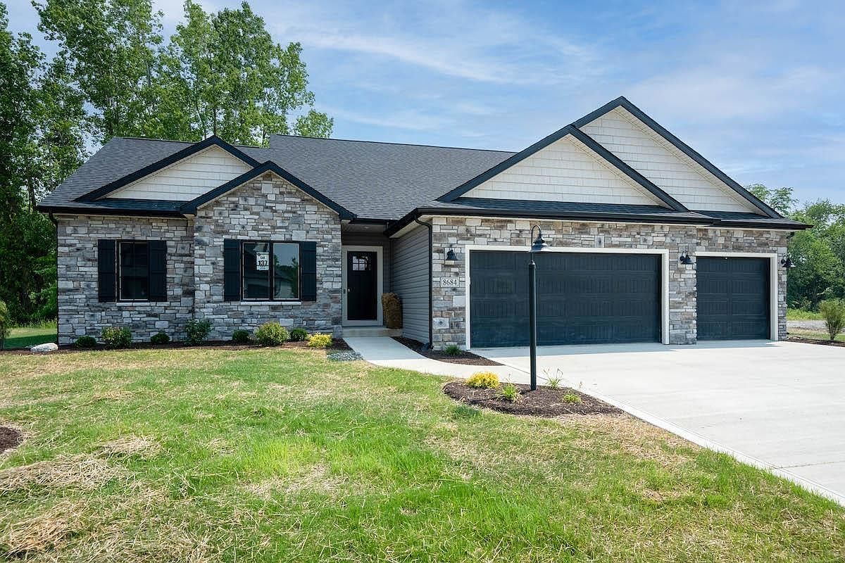 8684 Leonis Run, Leo, IN 46765 Zillow