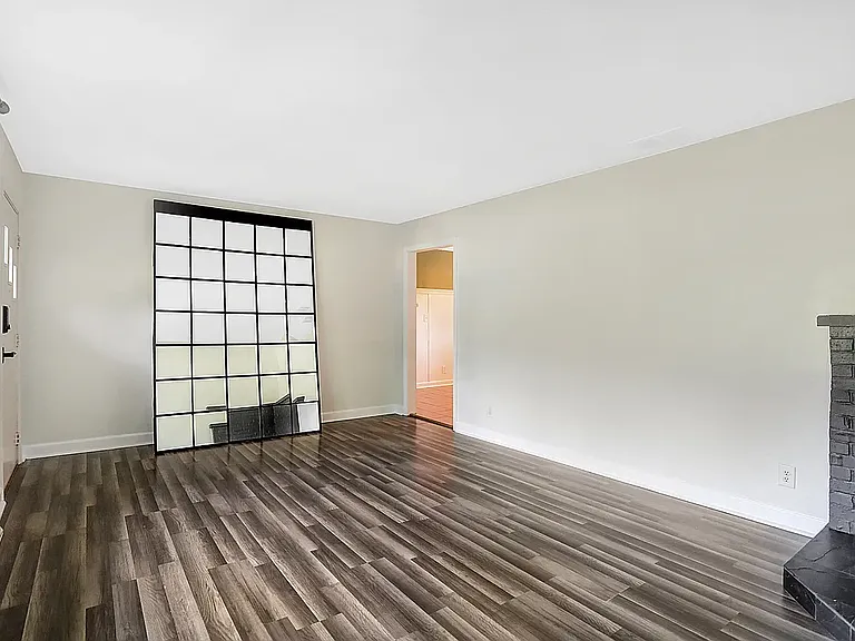 3315 Beech Dr — Photo 10