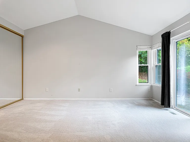 12621 104th Ave NE — Photo 14