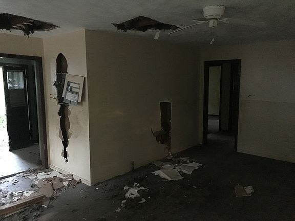 5th image of 2846 Arbor Hill Dr