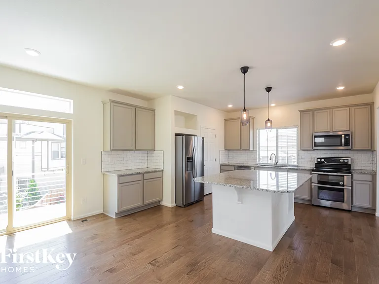 10532 Truckee St — Photo 6