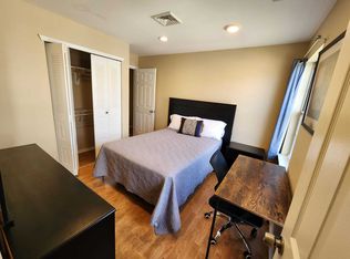 12 Colgate Dr #4, Newark, NJ 07103