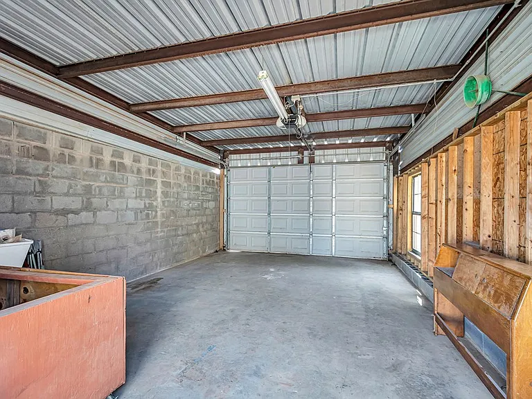 3114 S County Road 1193 — Photo 48