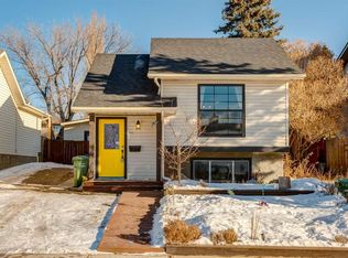 86 W Eldorado Rd SE, Airdrie, AB T4B 1C1