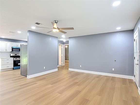 5th image of 730 E 9TH STREET