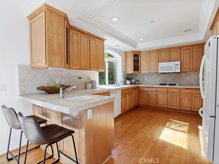 2012 Mathews Ave #C — Photo 7