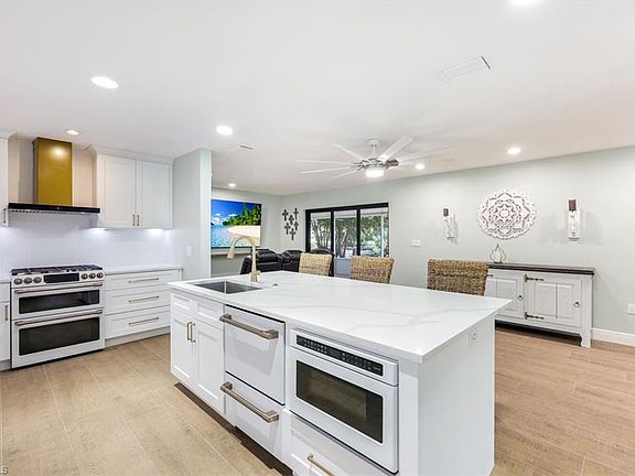 3rd image of 27234 Jolly Roger LN