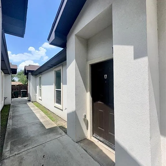 103 E Sgt Leonel Trevino Rd #A — Photo 3