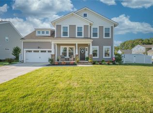 100 Queensbury Dr, Chesapeake, VA 23322