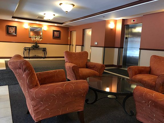 3rd image of 390 W Mahogany Ct Unit 603