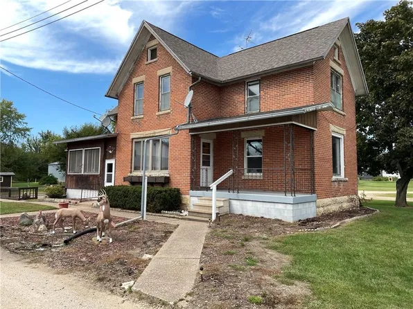 N20405 County Road J, Dodge, WI 54625