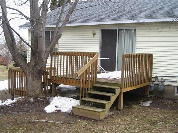 2nd image of 2255 Bridle Creek Dr SE