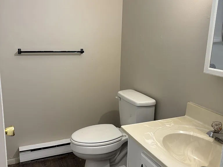 409 Spruce Ave — Photo 8