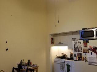 2114 Walnut St APT 1M, Philadelphia, PA 19103