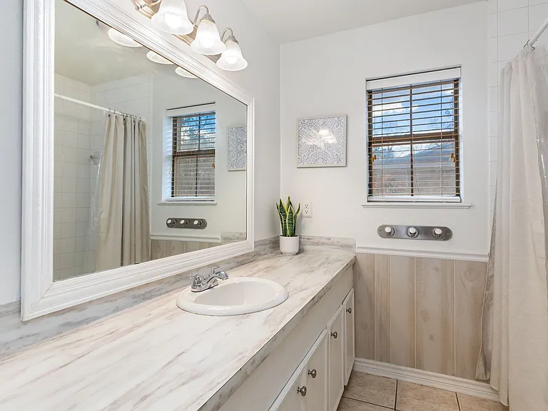 118 Rustwood St — Photo 18