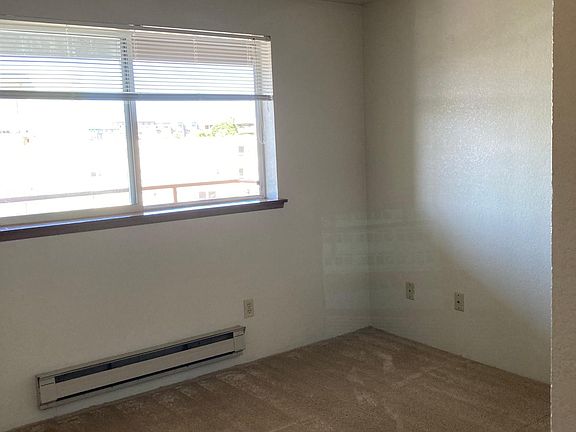 3rd image of 5110 17th Ave NW #406