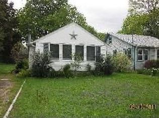 79 Collins Ave, East Greenwich, RI 02818