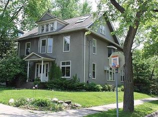 1527 W 26th St, Minneapolis, MN 55405