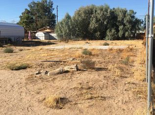 206 W Robertson Rd, Ridgecrest, CA 93555