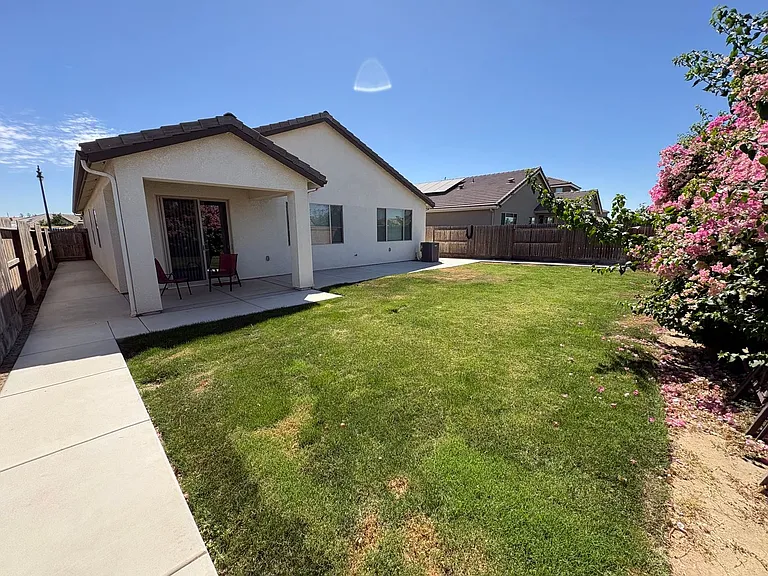 1620 W Porter Ave — Photo 31