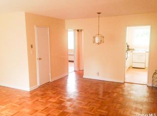 28 Oregon Ave #2367, Bronxville, NY 10708