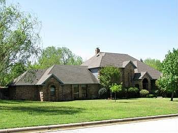 1st image of 1065 Brittany Ct
