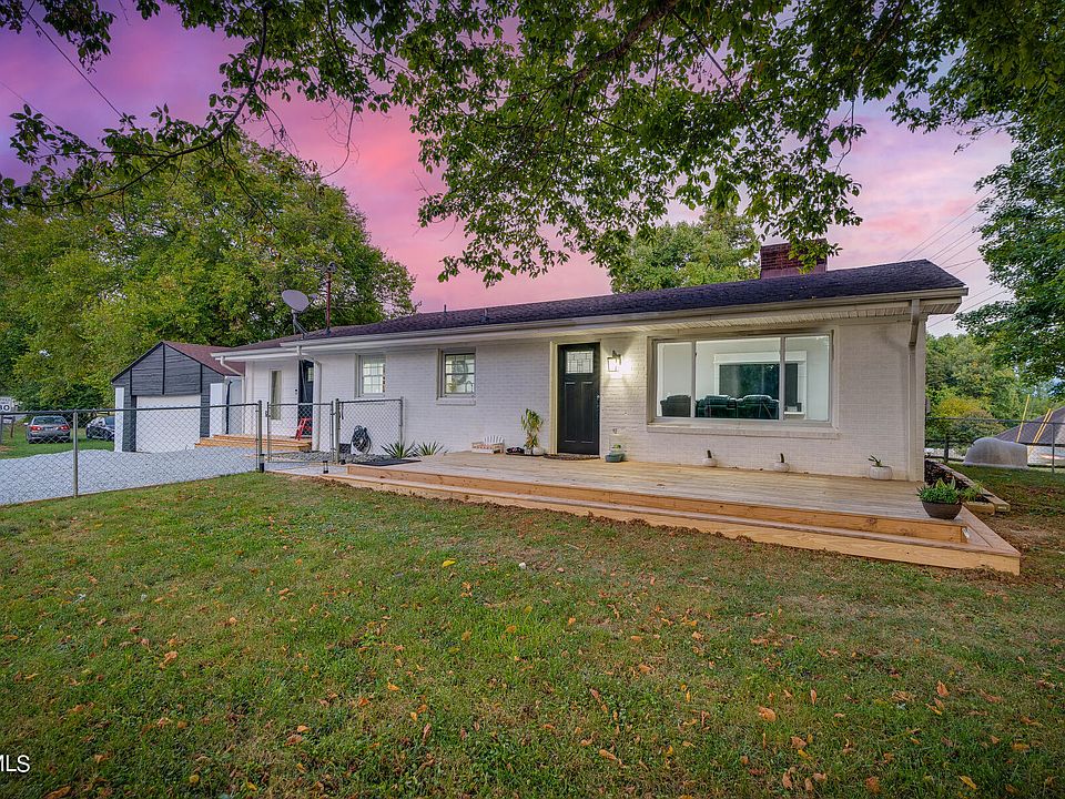 1st image of 3311 Mayfield Dr
