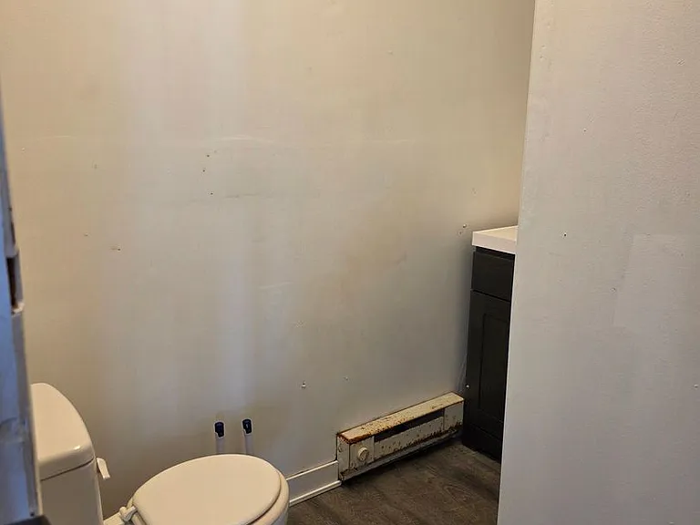 105 W Emeline St — Photo 5